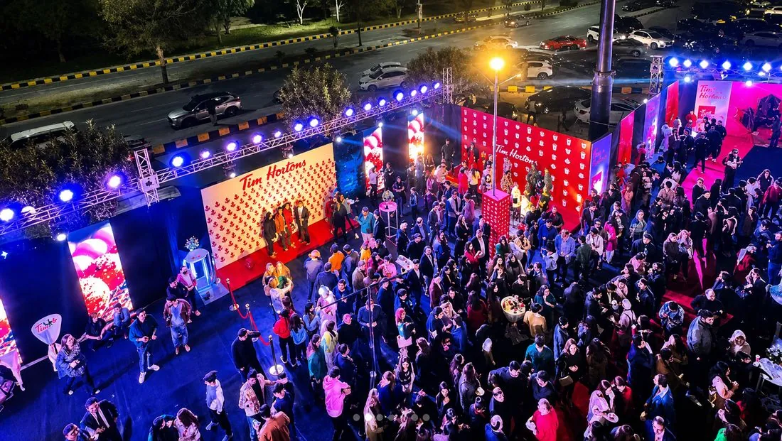 Tim Hortons launch night crowd